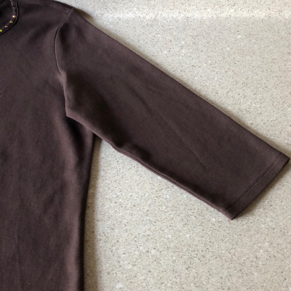 QUAKER FACTORY Ladies Embellished Small Top - Picture 6 of 8